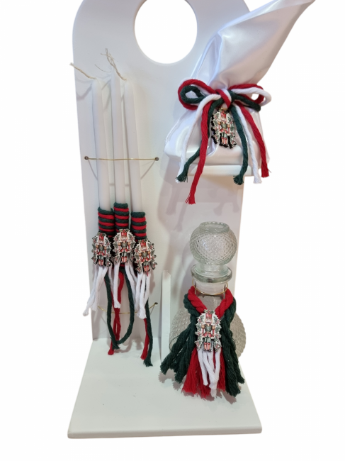 ΚΑΡΥΟΘΡΑΥΣΤΗΣ